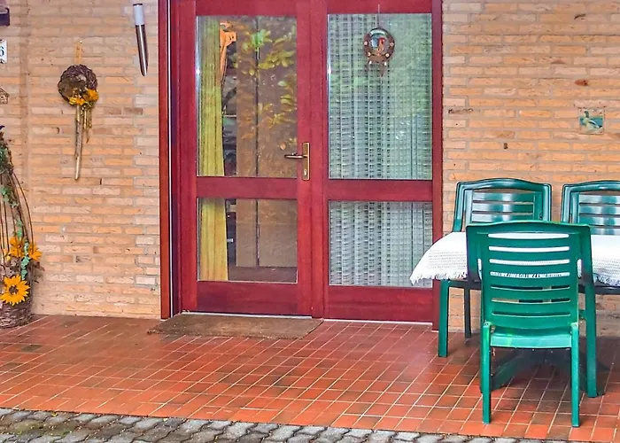 1 Bedroom Awesome In בית נופש